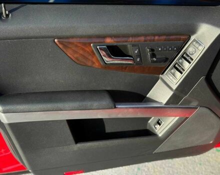 Красный Мерседес ГЛК-Класс, объемом двигателя 3.5 л и пробегом 224 тыс. км за 13999 $, фото 8 на Automoto.ua