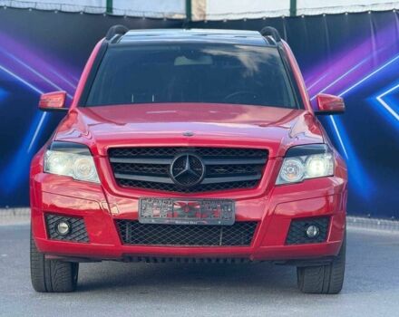 Красный Мерседес ГЛК-Класс, объемом двигателя 3.5 л и пробегом 224 тыс. км за 13999 $, фото 2 на Automoto.ua