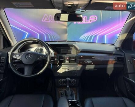 Красный Мерседес ГЛК-Класс, объемом двигателя 3.5 л и пробегом 224 тыс. км за 13999 $, фото 10 на Automoto.ua