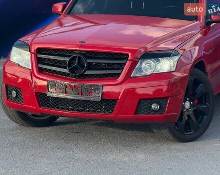 Красный Мерседес ГЛК-Класс, объемом двигателя 3.5 л и пробегом 224 тыс. км за 13999 $, фото 1 на Automoto.ua
