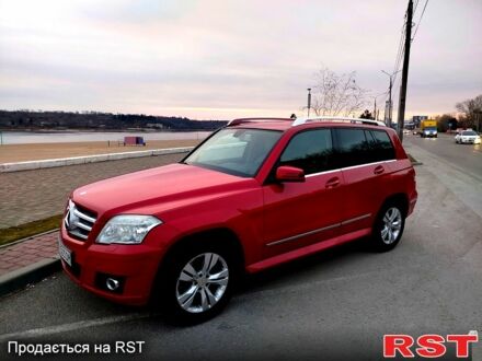 Червоний Мерседес ГЛК-Клас, об'ємом двигуна 3 л та пробігом 126 тис. км за 11500 $, фото 1 на Automoto.ua