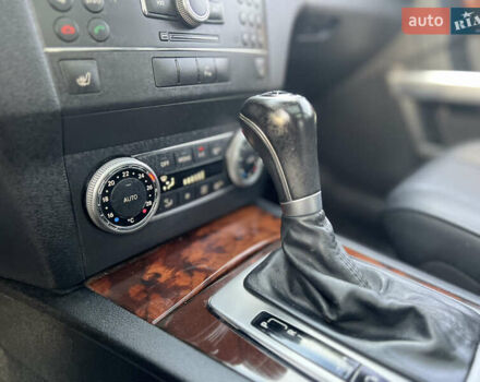 Серый Мерседес ГЛК-Класс, объемом двигателя 2.14 л и пробегом 255 тыс. км за 13900 $, фото 9 на Automoto.ua