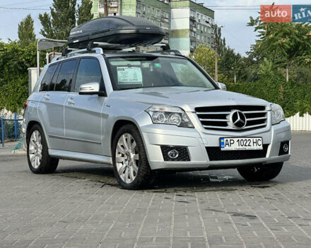 Мерседес ГЛК-Класс 2011 в Запорожье на Automoto.ua Серый Мерседес ГЛК-Класс, объемом двигателя 2.14 л и пробегом 276 тыс. км за 12850 $, фото 2 на Automoto.ua