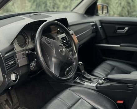 Серый Мерседес ГЛК-Класс, объемом двигателя 2.44 л и пробегом 360 тыс. км за 13800 $, фото 10 на Automoto.ua