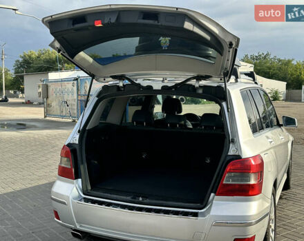 Мерседес ГЛК-Класс 2011 в Запорожье на Automoto.ua Серый Мерседес ГЛК-Класс, объемом двигателя 2.14 л и пробегом 276 тыс. км за 12850 $, фото 34 на Automoto.ua