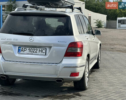 Мерседес ГЛК-Класс 2011 в Запорожье на Automoto.ua Серый Мерседес ГЛК-Класс, объемом двигателя 2.14 л и пробегом 276 тыс. км за 12850 $, фото 5 на Automoto.ua