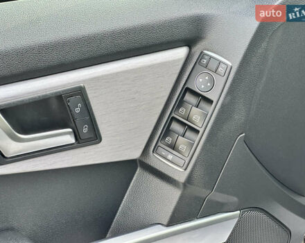Мерседес ГЛК-Класс 2011 в Запорожье на Automoto.ua Серый Мерседес ГЛК-Класс, объемом двигателя 2.14 л и пробегом 276 тыс. км за 12850 $, фото 39 на Automoto.ua