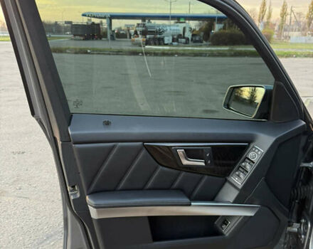 Серый Мерседес ГЛК-Класс, объемом двигателя 3 л и пробегом 293 тыс. км за 23200 $, фото 29 на Automoto.ua