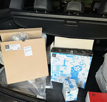 Серый Мерседес ГЛК-Класс, объемом двигателя 3 л и пробегом 293 тыс. км за 23200 $, фото 38 на Automoto.ua