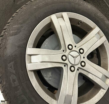 Серый Мерседес ГЛК-Класс, объемом двигателя 3 л и пробегом 293 тыс. км за 23200 $, фото 47 на Automoto.ua