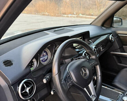 Серый Мерседес ГЛК-Класс, объемом двигателя 3 л и пробегом 293 тыс. км за 23200 $, фото 30 на Automoto.ua