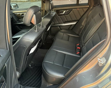 Серый Мерседес ГЛК-Класс, объемом двигателя 3 л и пробегом 293 тыс. км за 23200 $, фото 26 на Automoto.ua