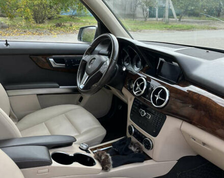 Мерседес ГЛК-Класс 2015 в Измаиле на Automoto.ua Серый Мерседес ГЛК-Класс, объемом двигателя 2.14 л и пробегом 130 тыс. км за 23000 $, фото 10 на Automoto.ua