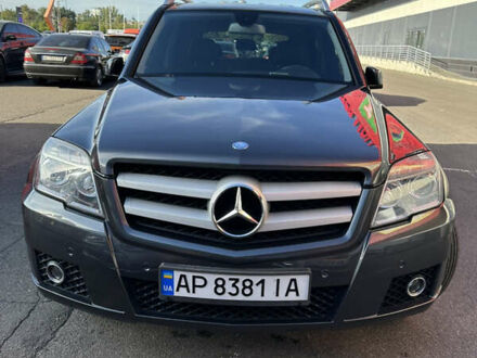 Мерседес ГЛК-Класс 2009 в Киеве на Automoto.ua Серый Мерседес ГЛК-Класс, объемом двигателя 2.14 л и пробегом 297 тыс. км за 13800 $, фото 1 на Automoto.ua