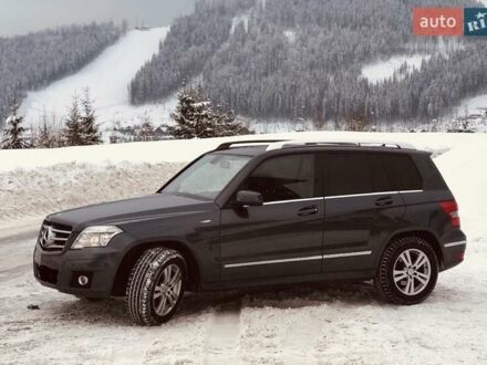 Серый Мерседес ГЛК-Класс, объемом двигателя 2.14 л и пробегом 280 тыс. км за 15000 $, фото 1 на Automoto.ua