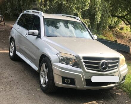 Сірий Мерседес GLK серия, об'ємом двигуна 0 л та пробігом 125 тис. км за 15000 $, фото 1 на Automoto.ua