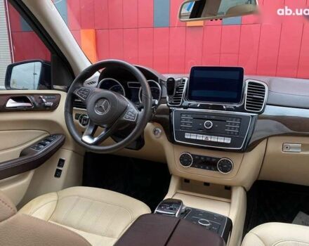 Синий Мерседес GLS 450, объемом двигателя 3 л и пробегом 205 тыс. км за 28500 $, фото 28 на Automoto.ua