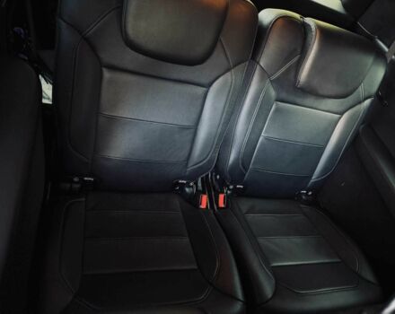 Чорний Мерседес ГЛС 500, об'ємом двигуна 4.7 л та пробігом 264 тис. км за 42000 $, фото 18 на Automoto.ua