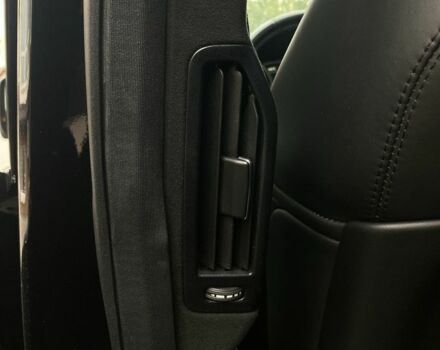 Чорний Мерседес ГЛС 63, об'ємом двигуна 5.5 л та пробігом 107 тис. км за 39000 $, фото 19 на Automoto.ua