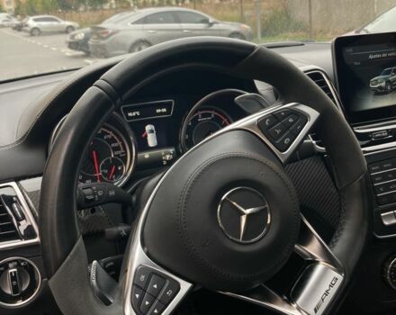 Чорний Мерседес ГЛС 63, об'ємом двигуна 5.5 л та пробігом 107 тис. км за 39000 $, фото 18 на Automoto.ua