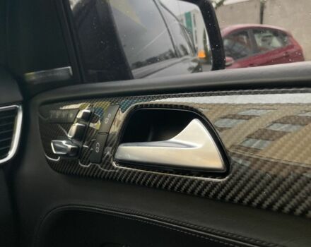Чорний Мерседес ГЛС 63, об'ємом двигуна 5.5 л та пробігом 107 тис. км за 39000 $, фото 16 на Automoto.ua