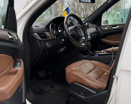 Білий Мерседес ГЛС-Класс, об'ємом двигуна 2.99 л та пробігом 257 тис. км за 36500 $, фото 8 на Automoto.ua