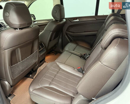 Белый Мерседес ГЛС-Класс, объемом двигателя 2.99 л и пробегом 87 тыс. км за 43500 $, фото 29 на Automoto.ua