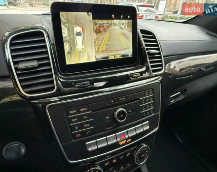 Білий Мерседес ГЛС-Класс, об'ємом двигуна 3 л та пробігом 148 тис. км за 27700 $, фото 41 на Automoto.ua