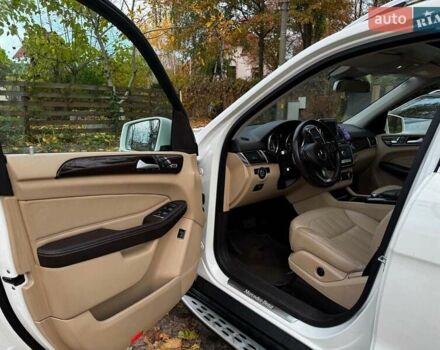 Белый Мерседес ГЛС-Класс, объемом двигателя 3 л и пробегом 146 тыс. км за 37490 $, фото 16 на Automoto.ua