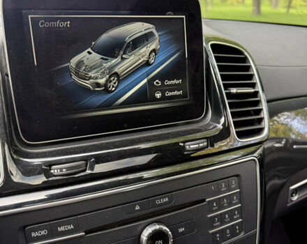 Білий Мерседес ГЛС-Класс, об'ємом двигуна 3 л та пробігом 148 тис. км за 27700 $, фото 38 на Automoto.ua