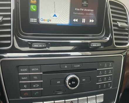 Белый Мерседес ГЛС-Класс, объемом двигателя 3 л и пробегом 200 тыс. км за 45000 $, фото 1 на Automoto.ua