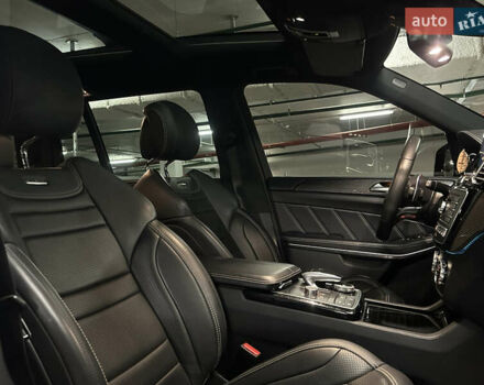 Мерседес ГЛС-Класс 2016 у Києві на Automoto.ua Білий Мерседес ГЛС-Класс, об'ємом двигуна 5.46 л та пробігом 165 тис. км за 43000 $, фото 18 на Automoto.ua