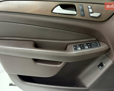 Белый Мерседес ГЛС-Класс, объемом двигателя 2.99 л и пробегом 87 тыс. км за 43500 $, фото 25 на Automoto.ua