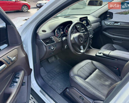 Белый Мерседес ГЛС-Класс, объемом двигателя 2.99 л и пробегом 233 тыс. км за 33500 $, фото 15 на Automoto.ua