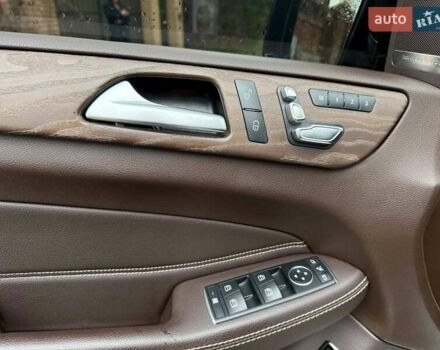 Белый Мерседес ГЛС-Класс, объемом двигателя 3 л и пробегом 80 тыс. км за 35990 $, фото 13 на Automoto.ua