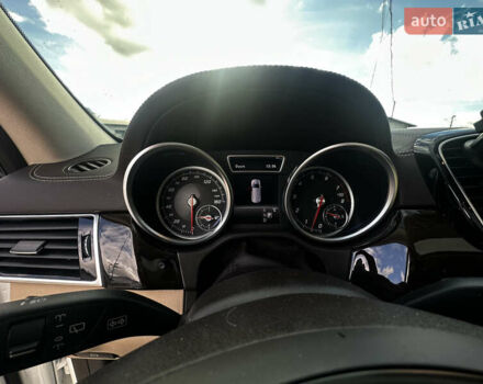 Белый Мерседес ГЛС-Класс, объемом двигателя 3 л и пробегом 165 тыс. км за 32000 $, фото 22 на Automoto.ua