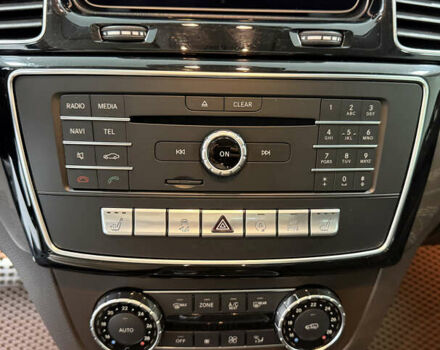 Белый Мерседес ГЛС-Класс, объемом двигателя 2.99 л и пробегом 87 тыс. км за 43500 $, фото 26 на Automoto.ua