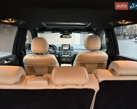 Білий Мерседес ГЛС-Класс, об'ємом двигуна 3 л та пробігом 134 тис. км за 29700 $, фото 44 на Automoto.ua