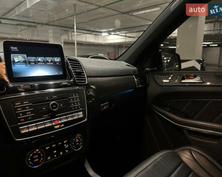 Мерседес ГЛС-Класс 2016 у Києві на Automoto.ua Білий Мерседес ГЛС-Класс, об'ємом двигуна 5.46 л та пробігом 165 тис. км за 43000 $, фото 24 на Automoto.ua