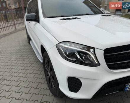 Білий Мерседес ГЛС-Класс, об'ємом двигуна 3 л та пробігом 134 тис. км за 29700 $, фото 16 на Automoto.ua