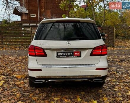 Белый Мерседес ГЛС-Класс, объемом двигателя 3 л и пробегом 146 тыс. км за 37490 $, фото 4 на Automoto.ua