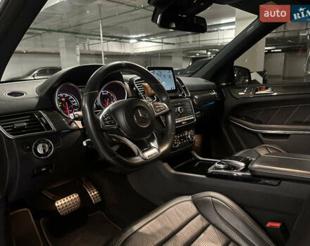 Мерседес ГЛС-Класс 2016 у Києві на Automoto.ua Білий Мерседес ГЛС-Класс, об'ємом двигуна 5.46 л та пробігом 165 тис. км за 43000 $, фото 12 на Automoto.ua