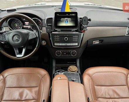 Білий Мерседес ГЛС-Класс, об'ємом двигуна 2.99 л та пробігом 257 тис. км за 36500 $, фото 11 на Automoto.ua