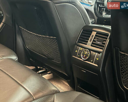 Мерседес ГЛС-Класс 2016 у Києві на Automoto.ua Білий Мерседес ГЛС-Класс, об'ємом двигуна 5.46 л та пробігом 165 тис. км за 43000 $, фото 27 на Automoto.ua