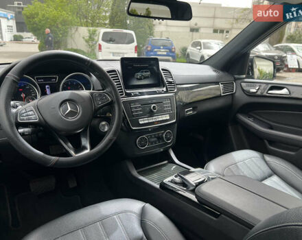 Білий Мерседес ГЛС-Класс, об'ємом двигуна 3 л та пробігом 148 тис. км за 27700 $, фото 24 на Automoto.ua