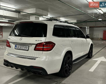 Мерседес ГЛС-Класс 2016 у Києві на Automoto.ua Білий Мерседес ГЛС-Класс, об'ємом двигуна 5.46 л та пробігом 165 тис. км за 43000 $, фото 9 на Automoto.ua
