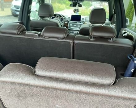 Белый Мерседес ГЛС-Класс, объемом двигателя 3 л и пробегом 200 тыс. км за 45000 $, фото 5 на Automoto.ua