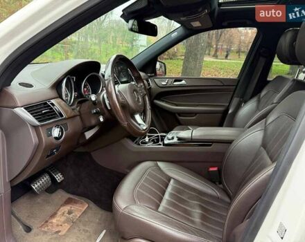 Белый Мерседес ГЛС-Класс, объемом двигателя 3 л и пробегом 80 тыс. км за 35990 $, фото 12 на Automoto.ua