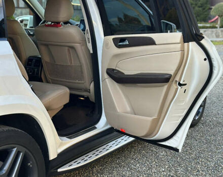 Белый Мерседес ГЛС-Класс, объемом двигателя 2.99 л и пробегом 190 тыс. км за 46800 $, фото 11 на Automoto.ua