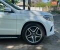 Белый Мерседес ГЛС-Класс, объемом двигателя 3 л и пробегом 220 тыс. км за 28790 $, фото 3 на Automoto.ua